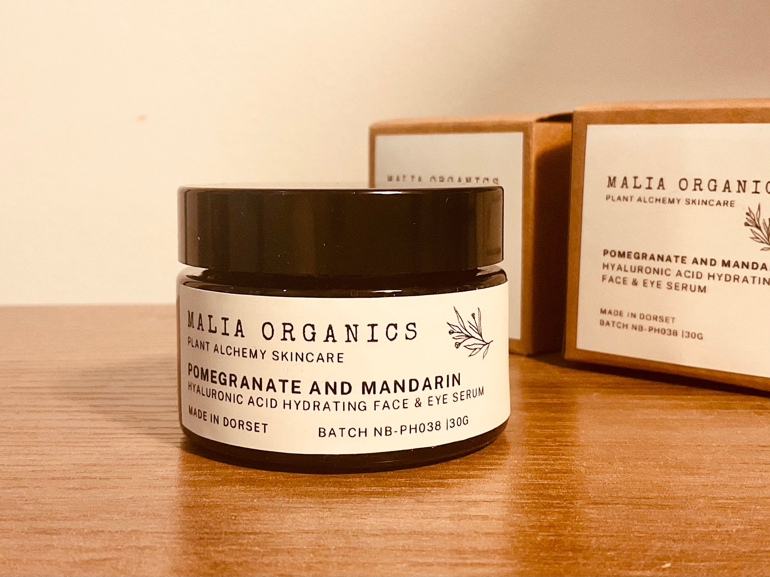 Pomegranate and Mandarin Hyaluronic Hydrating Face and Eye Serum